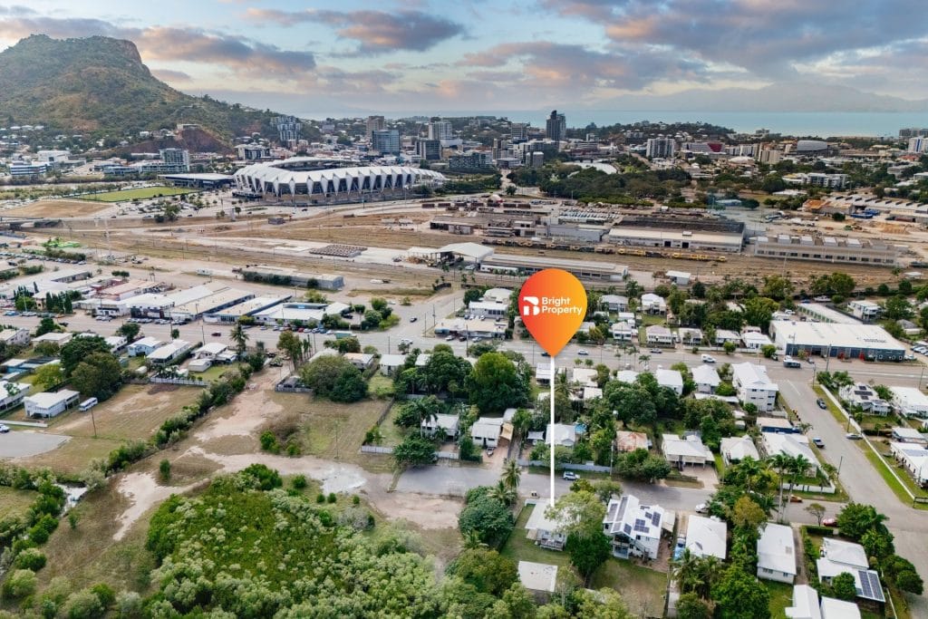 40 Seventh Street, Railway Estate QLD 4810