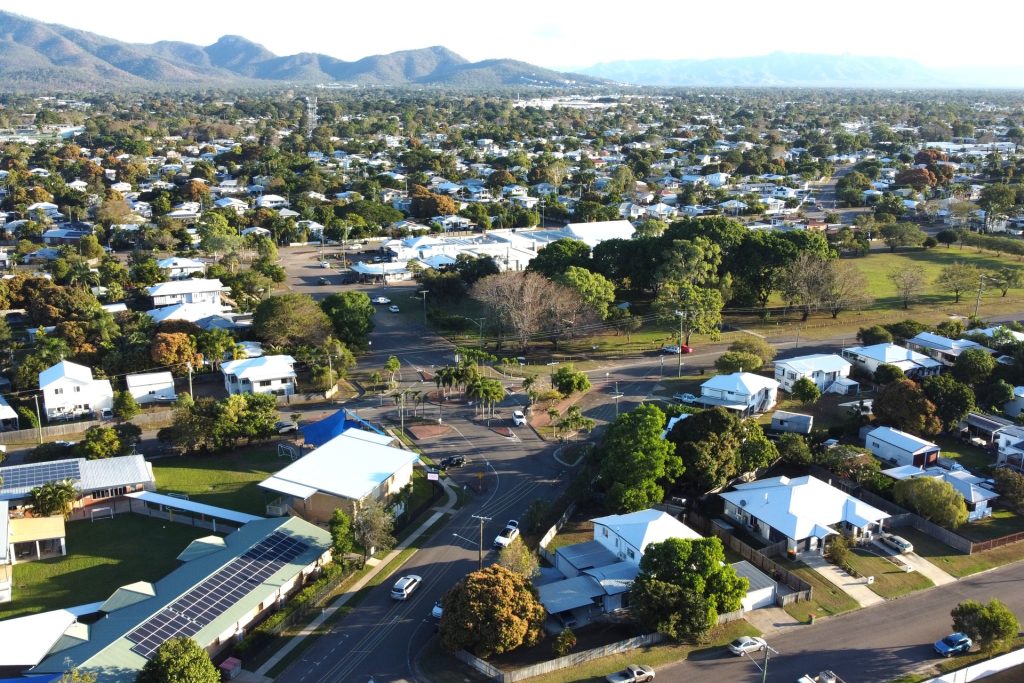 133 Howlett Street, Currajong QLD 4812