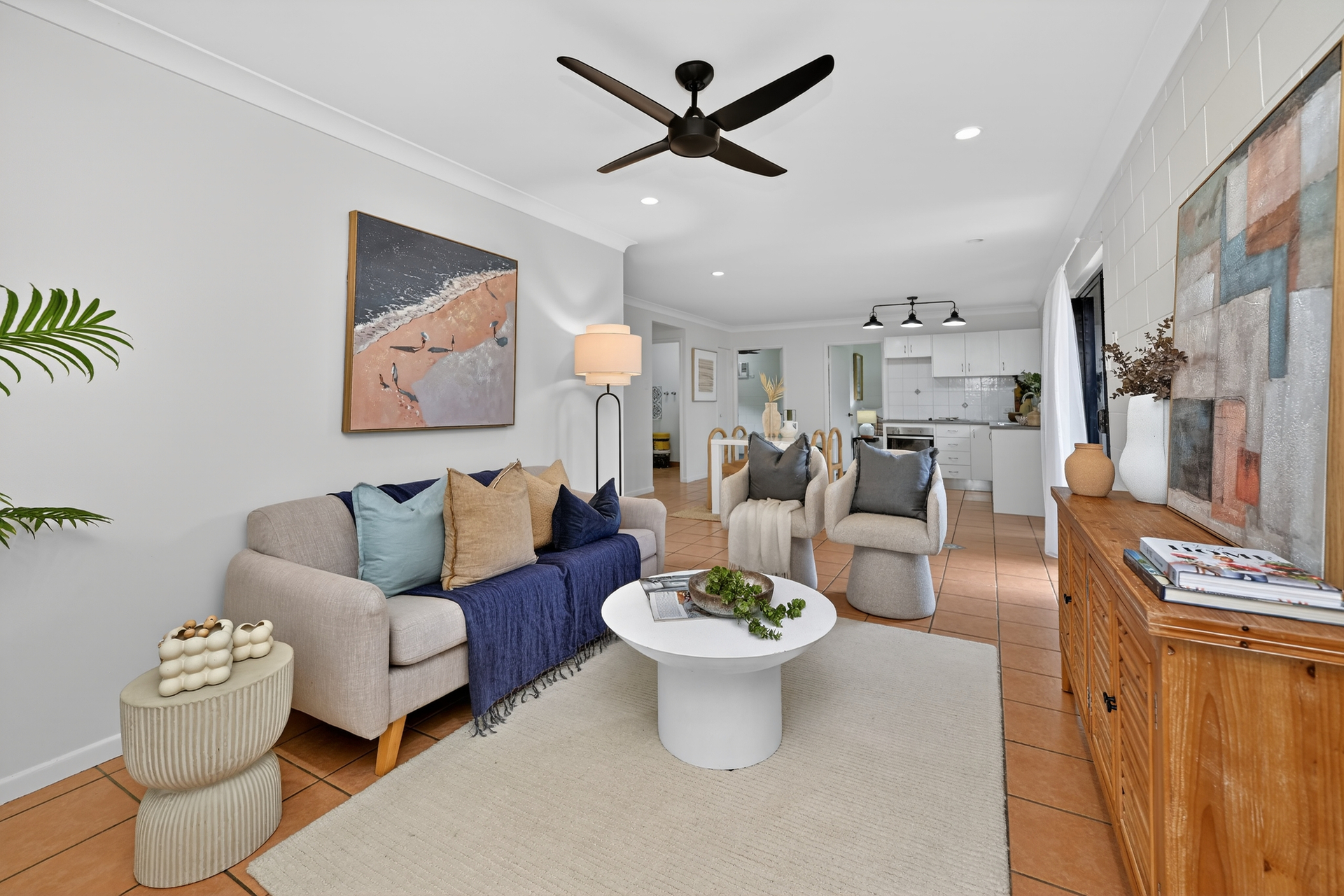 1P0152-Condon - Bright Property