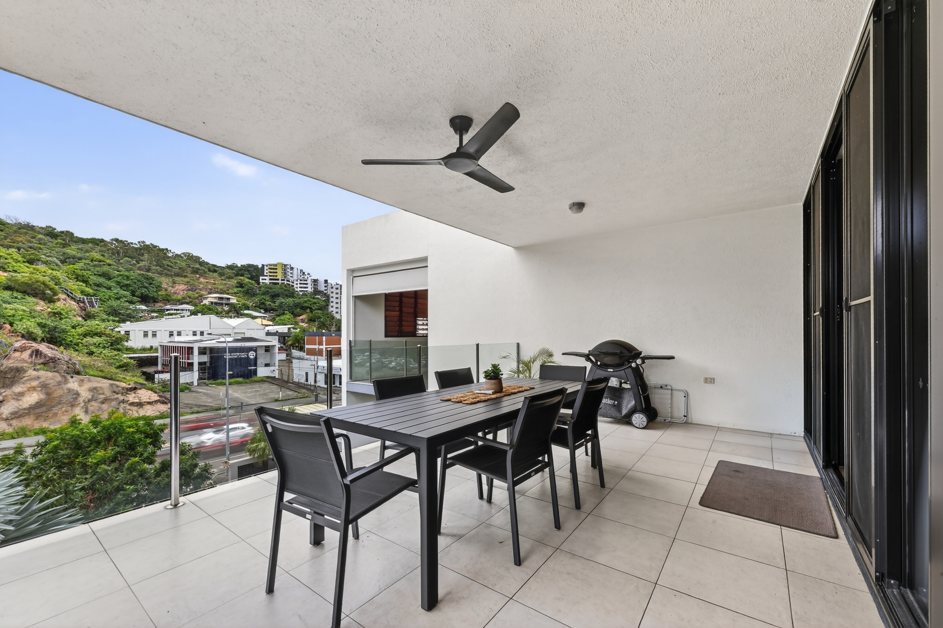 1P0330-Townsville-City - Bright Property
