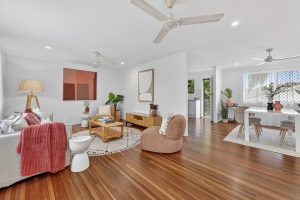 1P0342-Kirwan - Bright Property