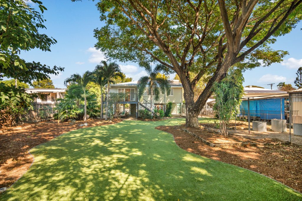 15 Barboutis Street, Belgian Gardens, QLD 4810