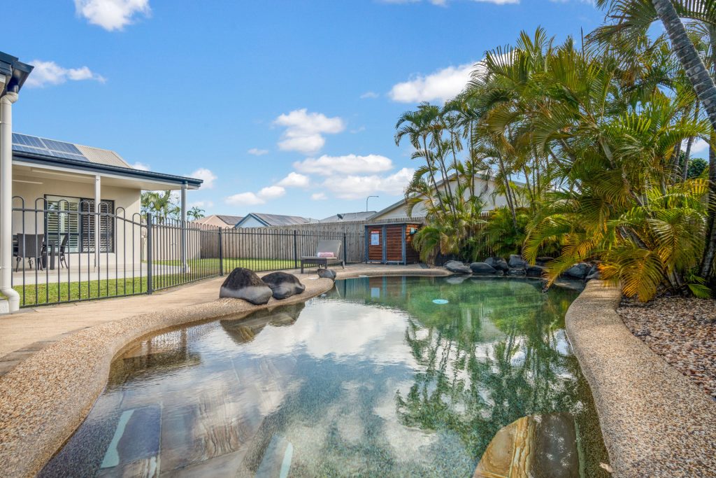 8 Young Circuit, Kirwan, QLD 4817