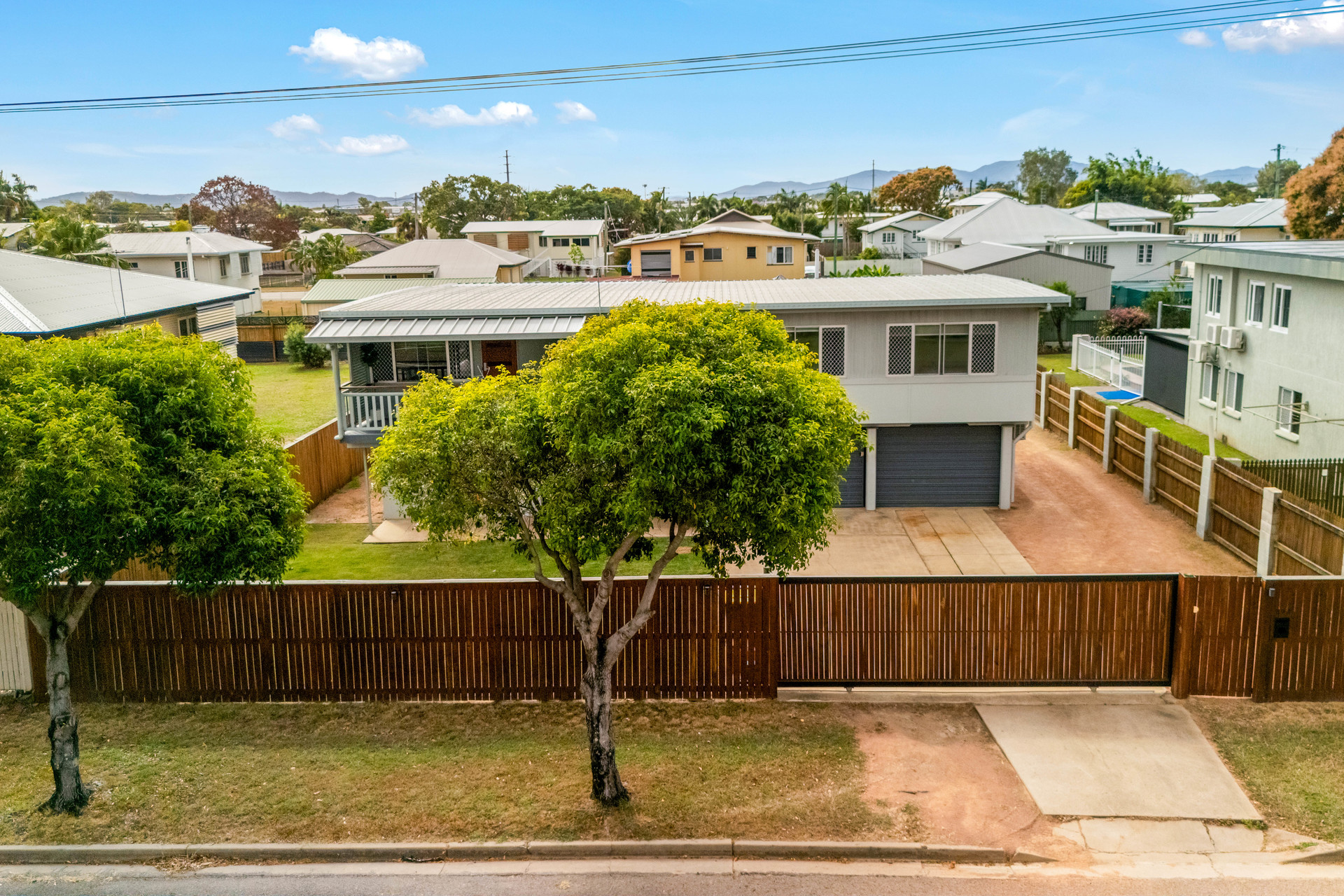 232 Corcoran Street, Currajong, QLD 4812