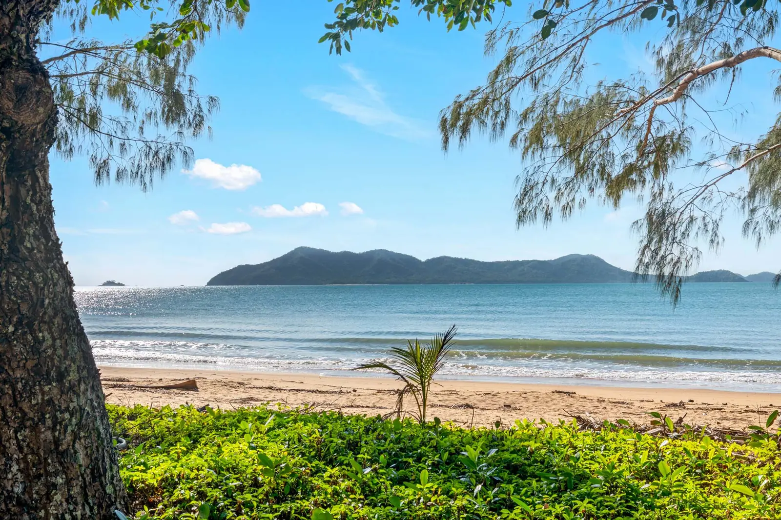 mission-beach-shoreline-island-view - Bright Property - Bright Property
