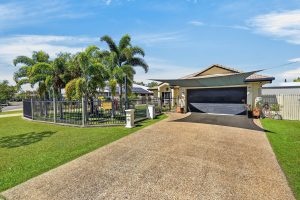 3 Crinum Way, Mount Louisa, QLD 4814