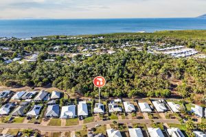 9 Kirrama Court, Bushland Beach, QLD 4818