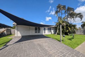 93 Kern Brothers Drive, Kirwan, QLD 4817